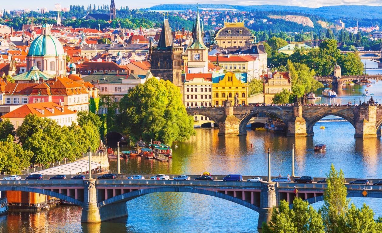 Prague & Budapest: Enchanting Capitals Holiday