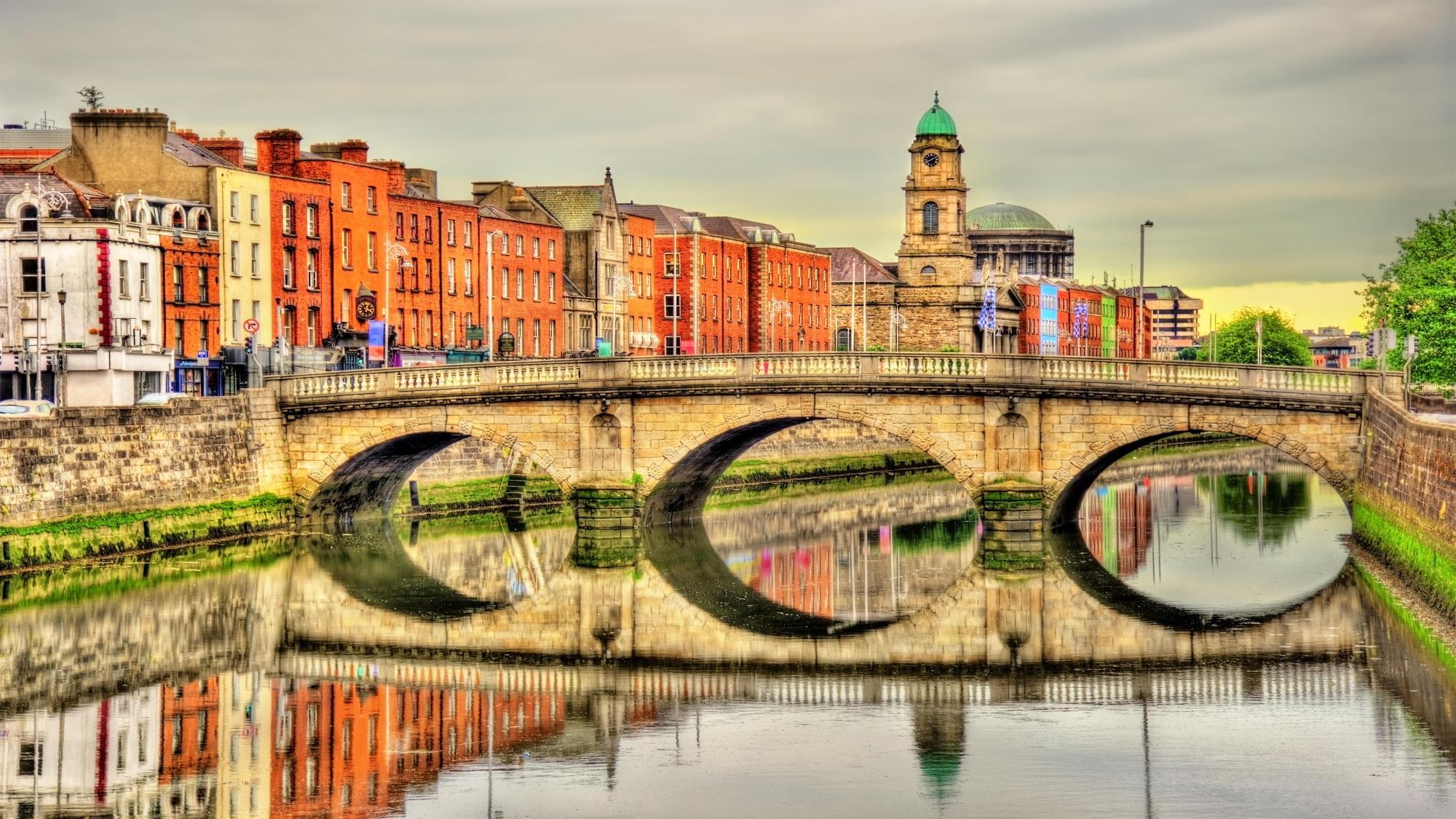 Ireland’s Wild Atlantic & Cultural Treasures – Self-Drive Journey