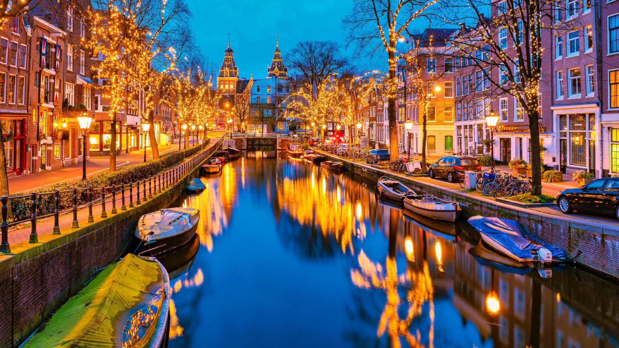Festive Holiday Escape: Brussels & Amsterdam Christmas Markets