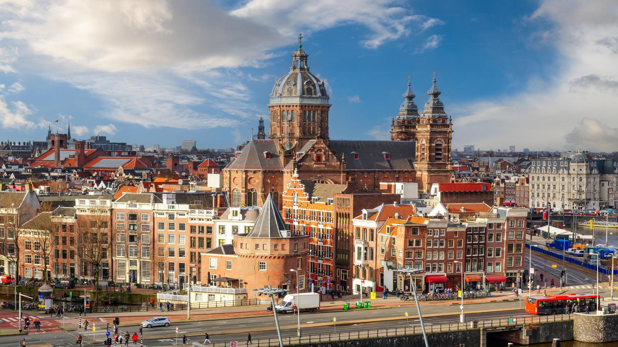 Amsterdam - Brussels - Bruges - Paris by Train
