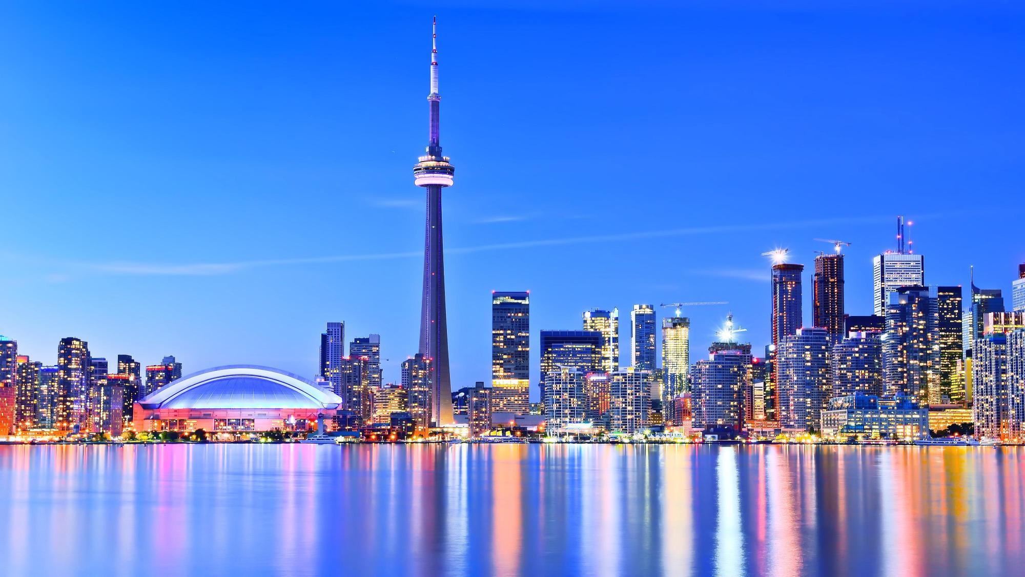 Canadian Cities Experience: Toronto & Montreal